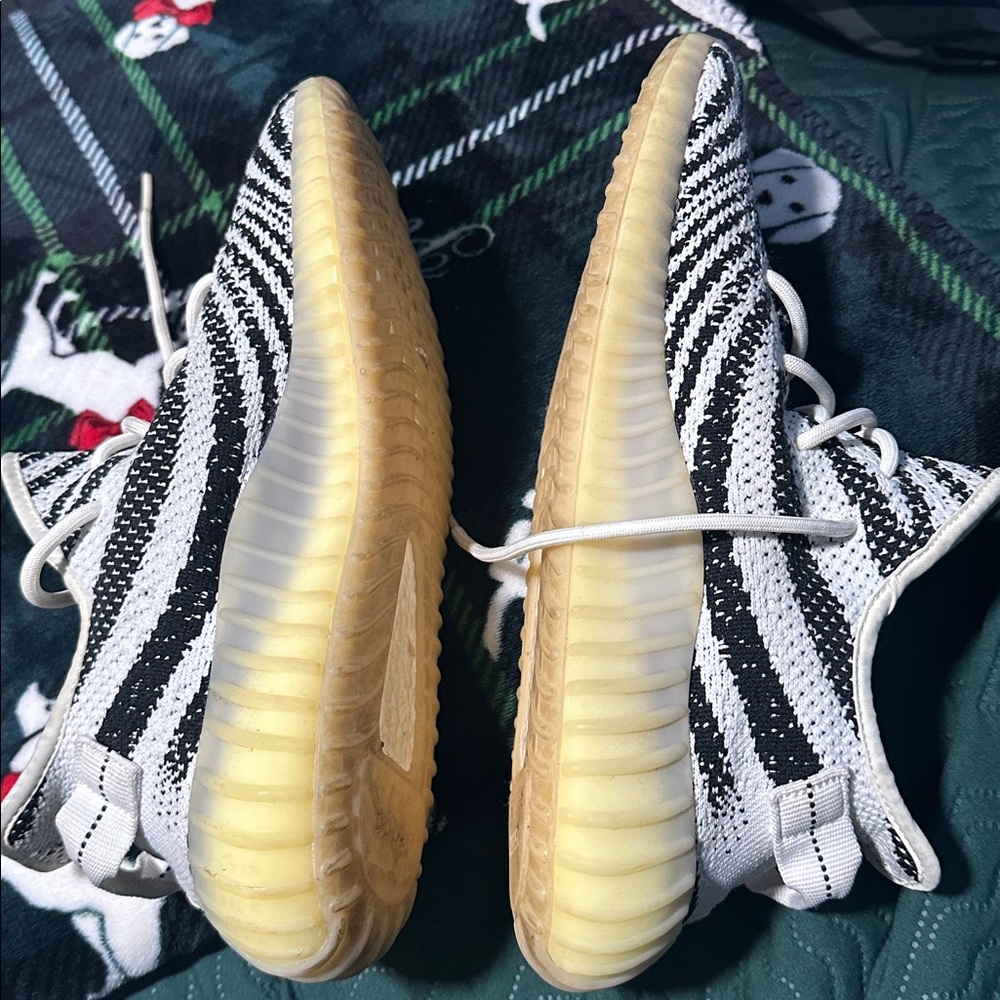Yeezys - Picture 3 of 4